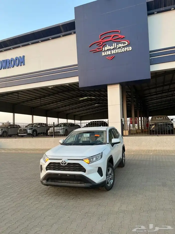 تويوتا راف فورLe 10