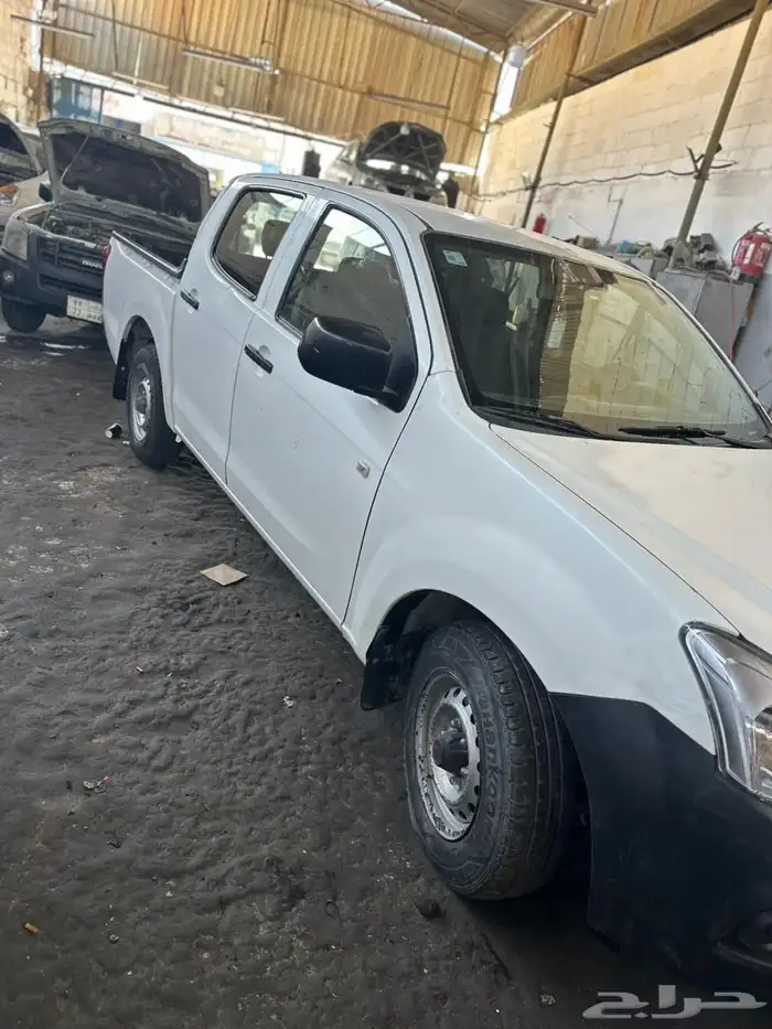 ايسوزو ديماكس غمارتين 2017 3