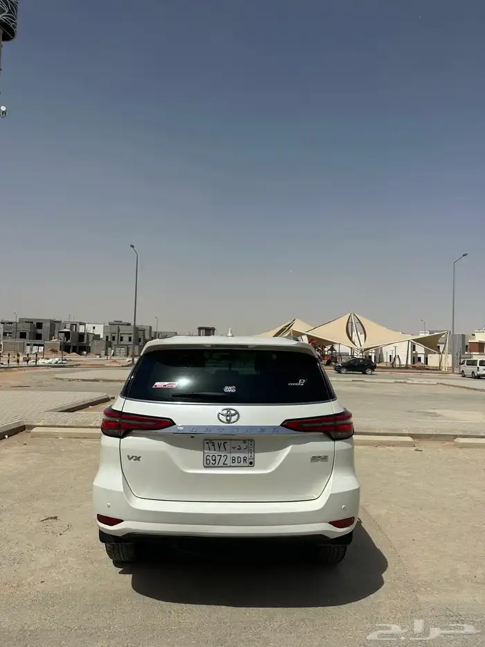 فورتشنر 2022مكينة 2800او البدل بهايلكس ديزل 2800مديل حديث 8