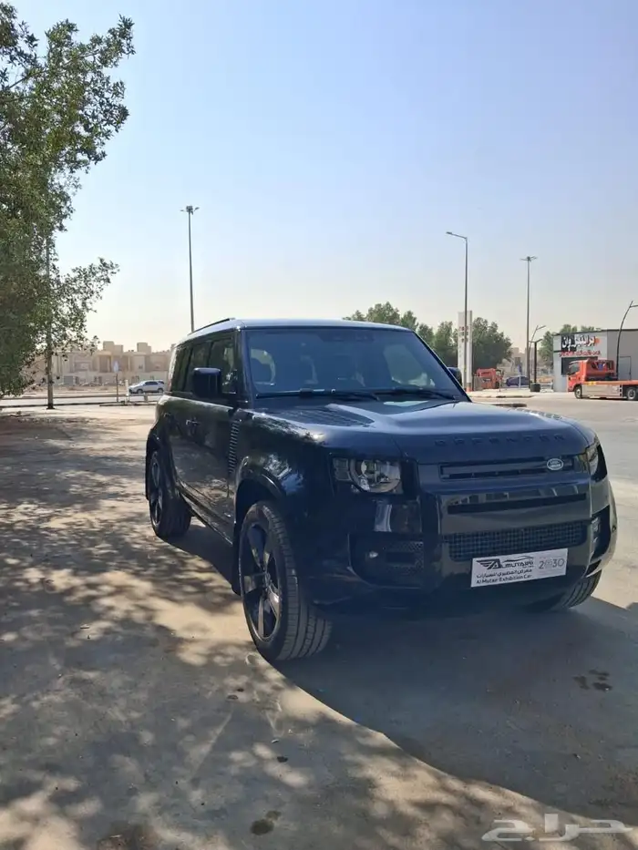 للبيع ديفندر X موديل 2025 كندي تحت ضمان الناغي اصفار 5