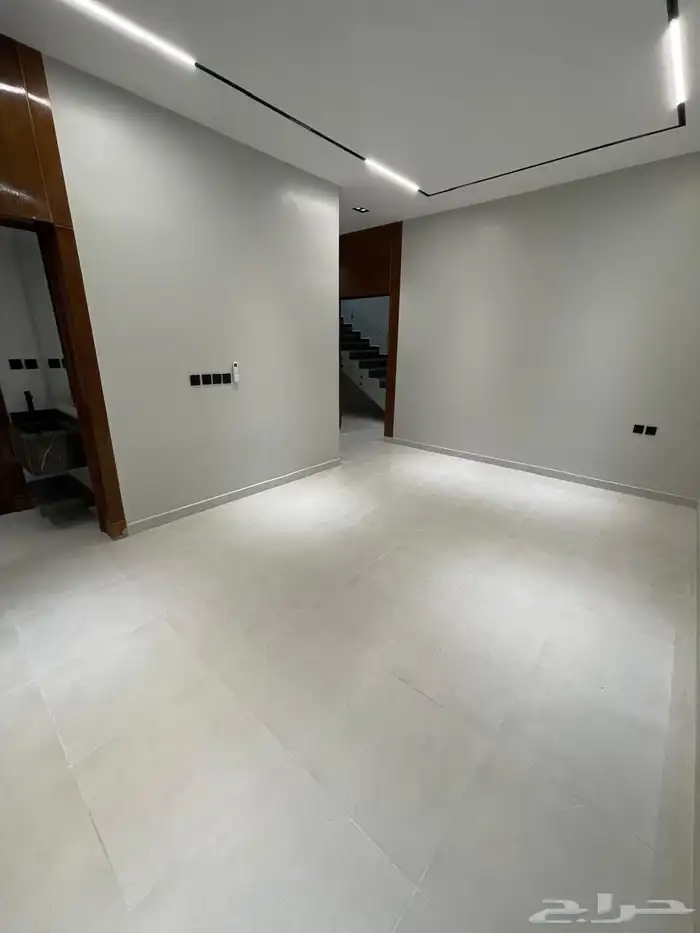 ثلاث فلل للايجار حي الرمال مسك للايجار مكيفات مطبخ راكبه ا 9