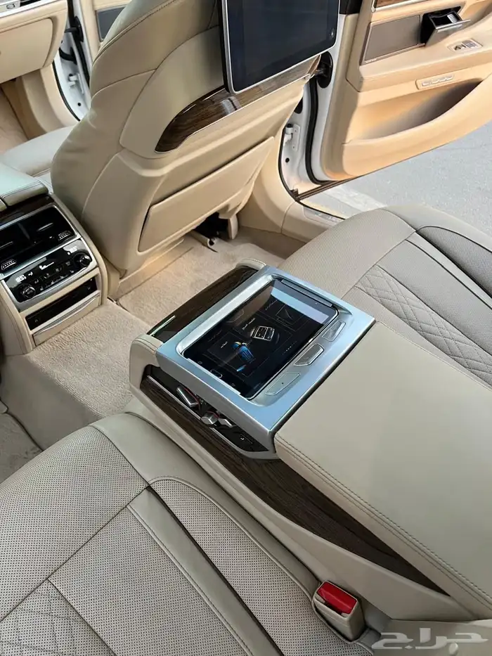 للبيع بي ام 740 Mkit 29