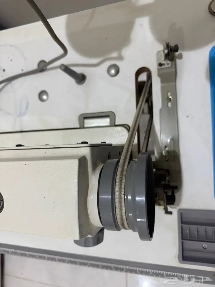 للبيع ماكينة خياطة صناعية JACK 1