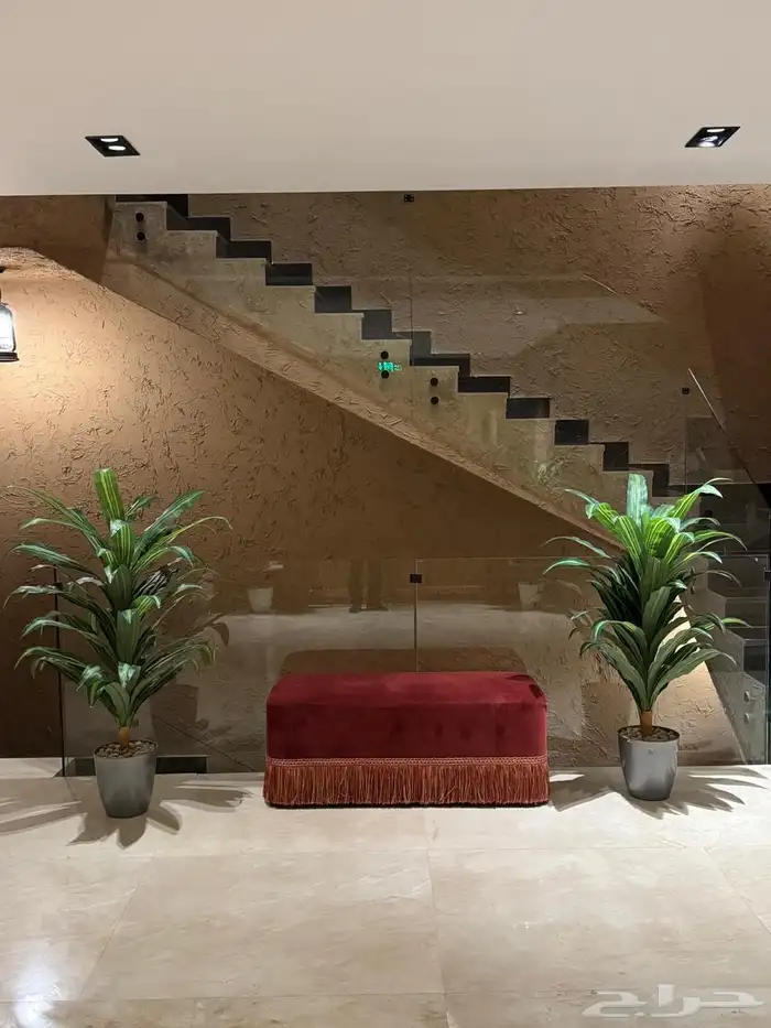 شقة للإيجار حي عرقة 17