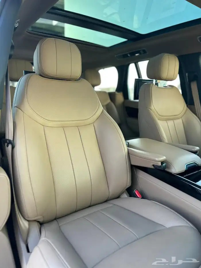 رنج روفر HSE 2024 ناغي على الضمان والصيانة شبه جديد 27