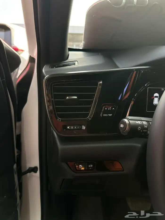 لكزس بنزين NX350AA 14