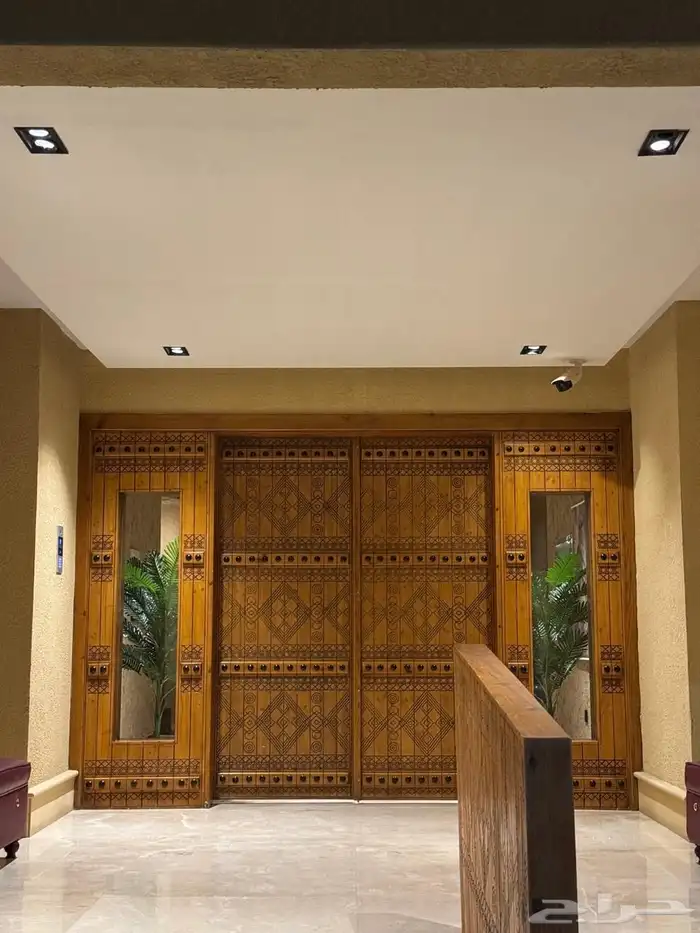 شقة للإيجار حي عرقة 18