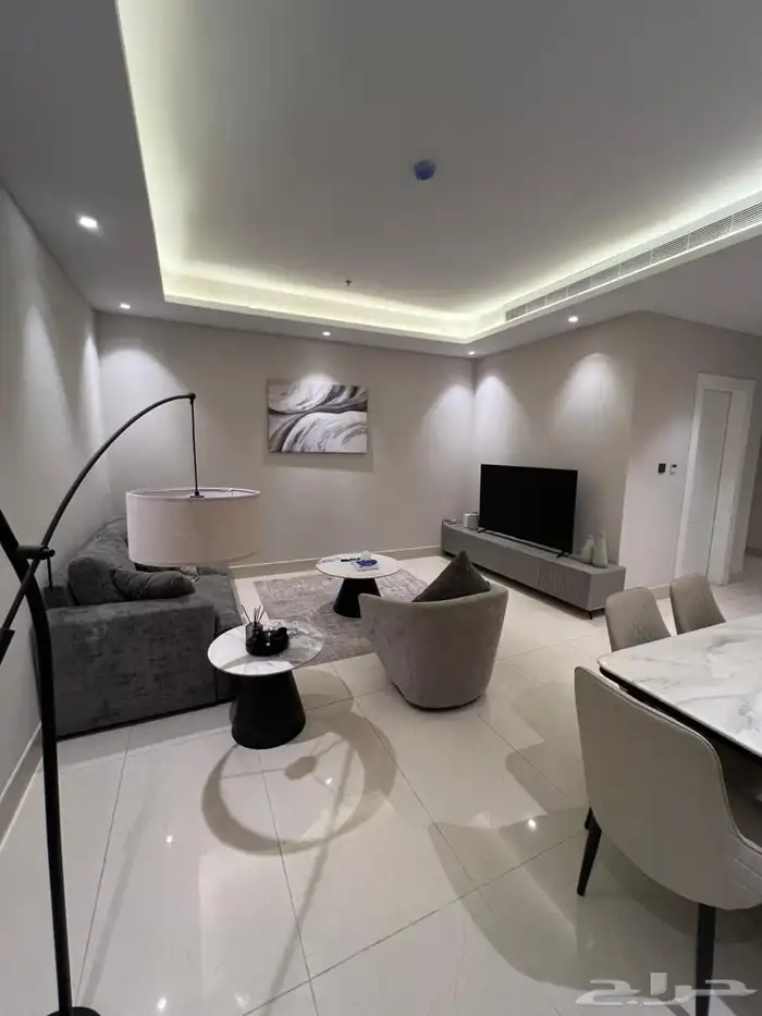 شقة فاخرة مؤثثة 3 غرف بمجمع الخوالد   حي الرحمانية 0