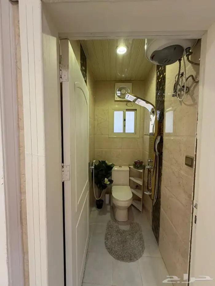 شقة للإيجار 5 غرف بحي الزهراء 17