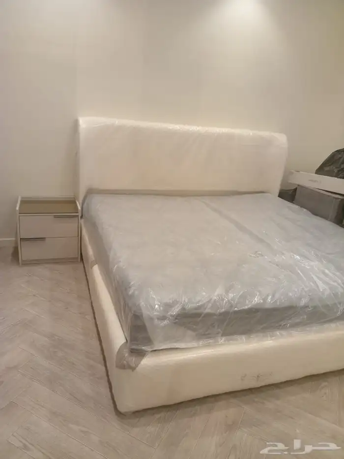 دواليب الملابس غرفة النوم ديكورات طاولات 13