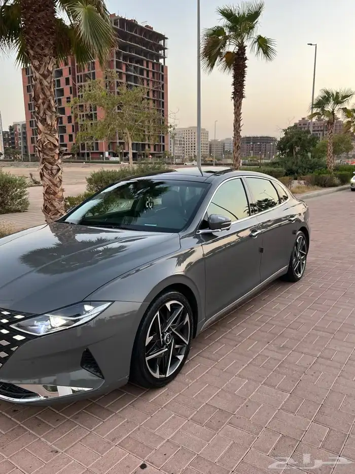 للبيع ازيرا 0 2 0 2 بنوراما فل مواصفات عداد ديجتال 0