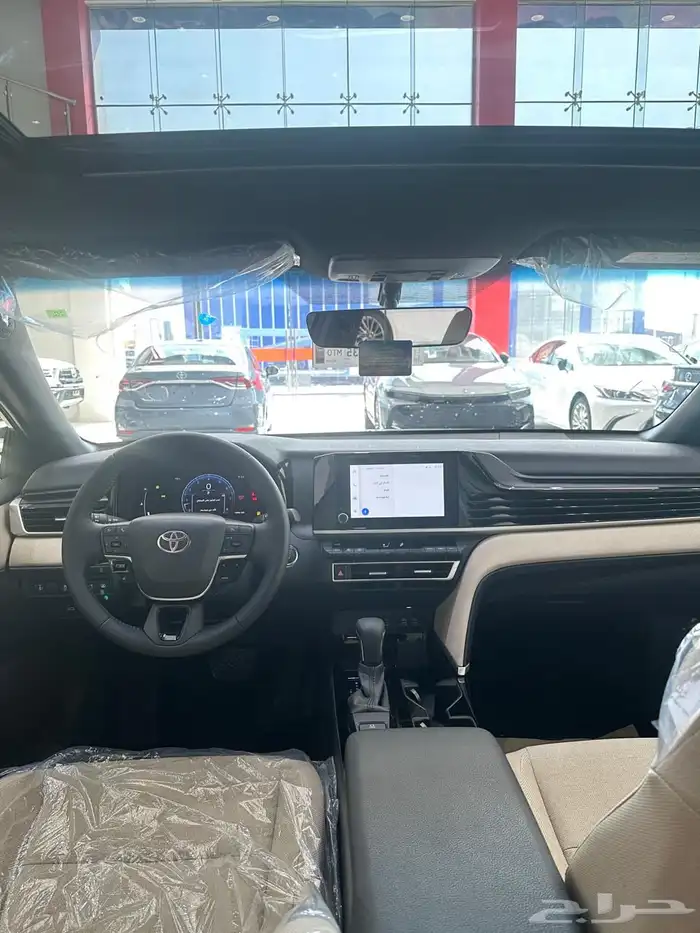 تويوتا كامرى بنزين LE 3