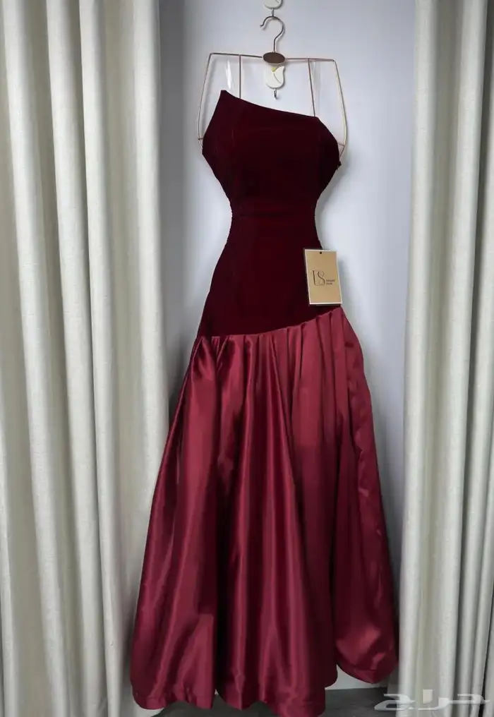 فستان مخمل جديد 0