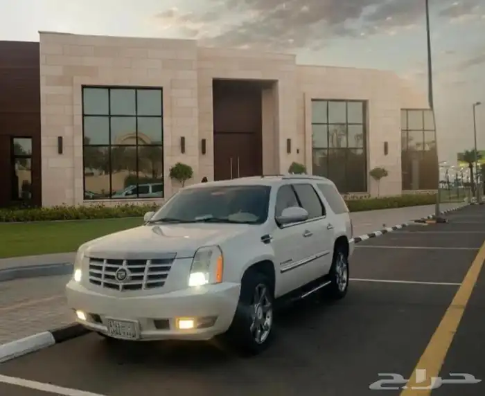 كاديلاك سكاليد مديل 2007 قصيرللبيع 10