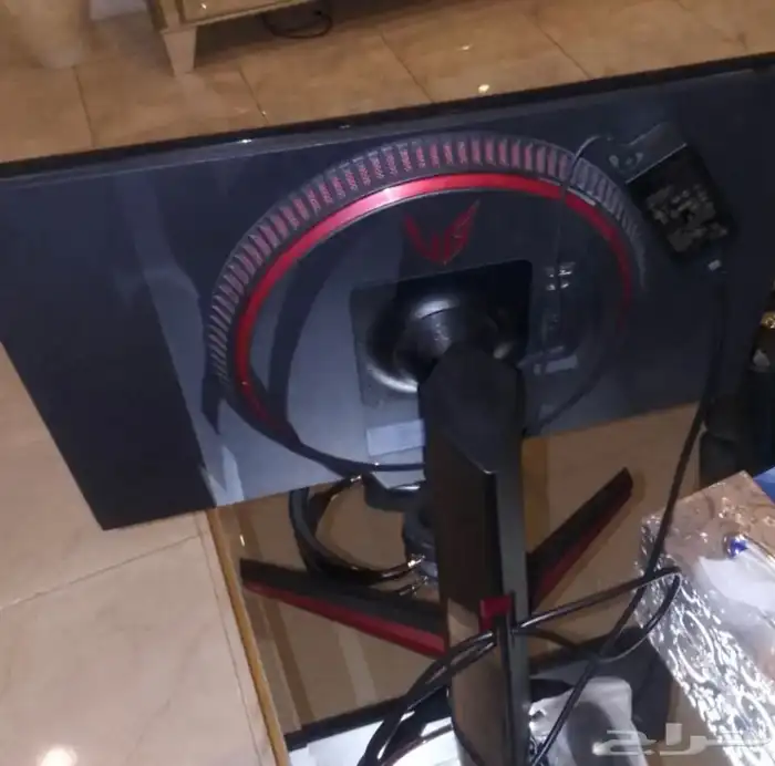 LG 24 بوصه شاشة 1