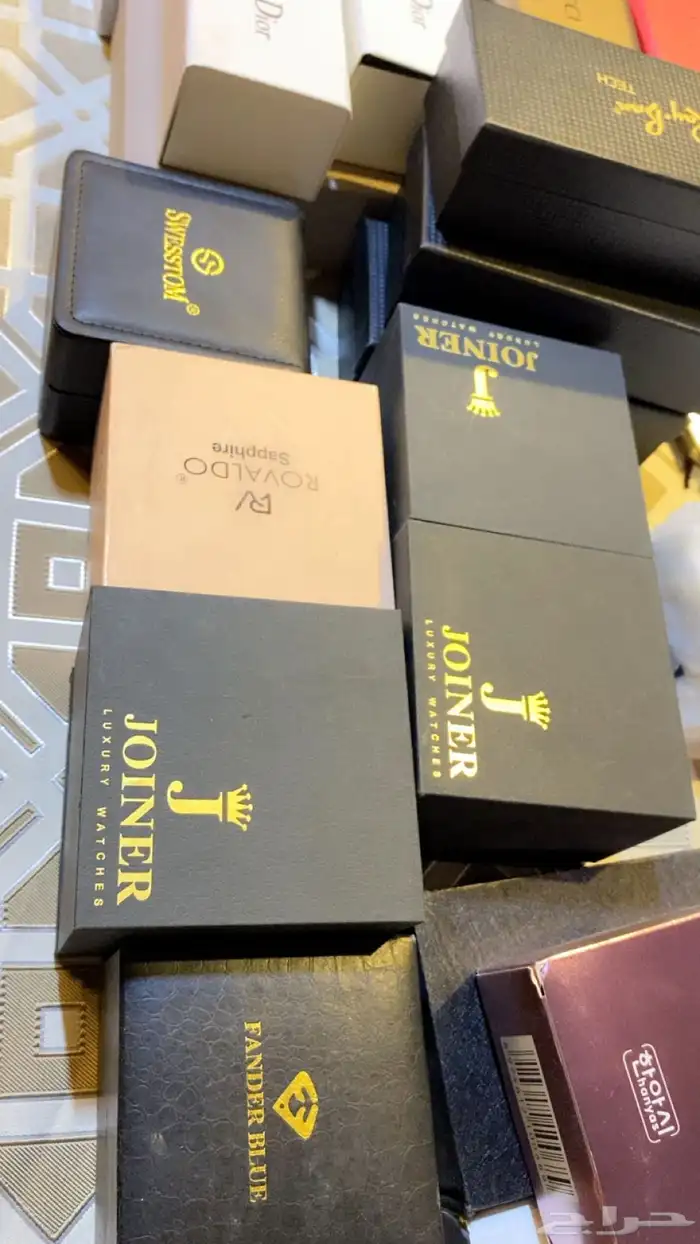 يوجد عندنا ساعات ونضارات وجزم تصفيات 0