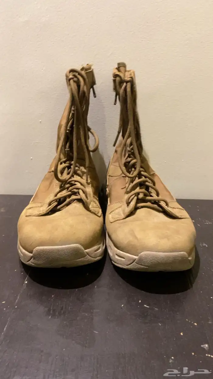 حذاء عسكري 0