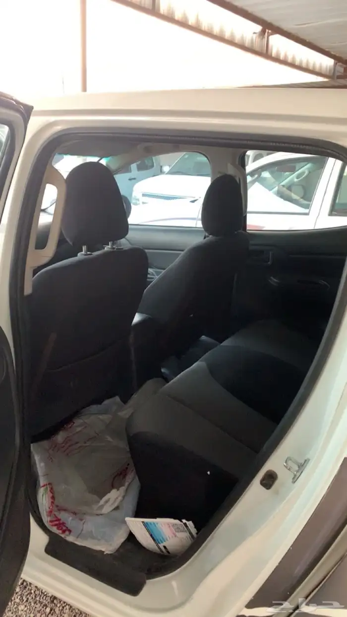 مستبيشي L200 2020 ديزل دبل 4