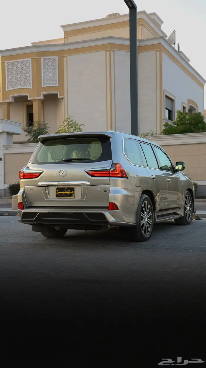 لكزس LX570 .. شيخ ( من النوادر ) 4