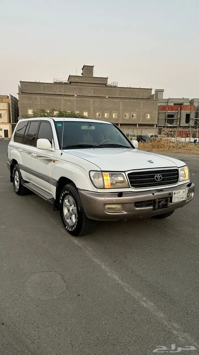 لاندكروزر VXR 2002 فل كامل 0