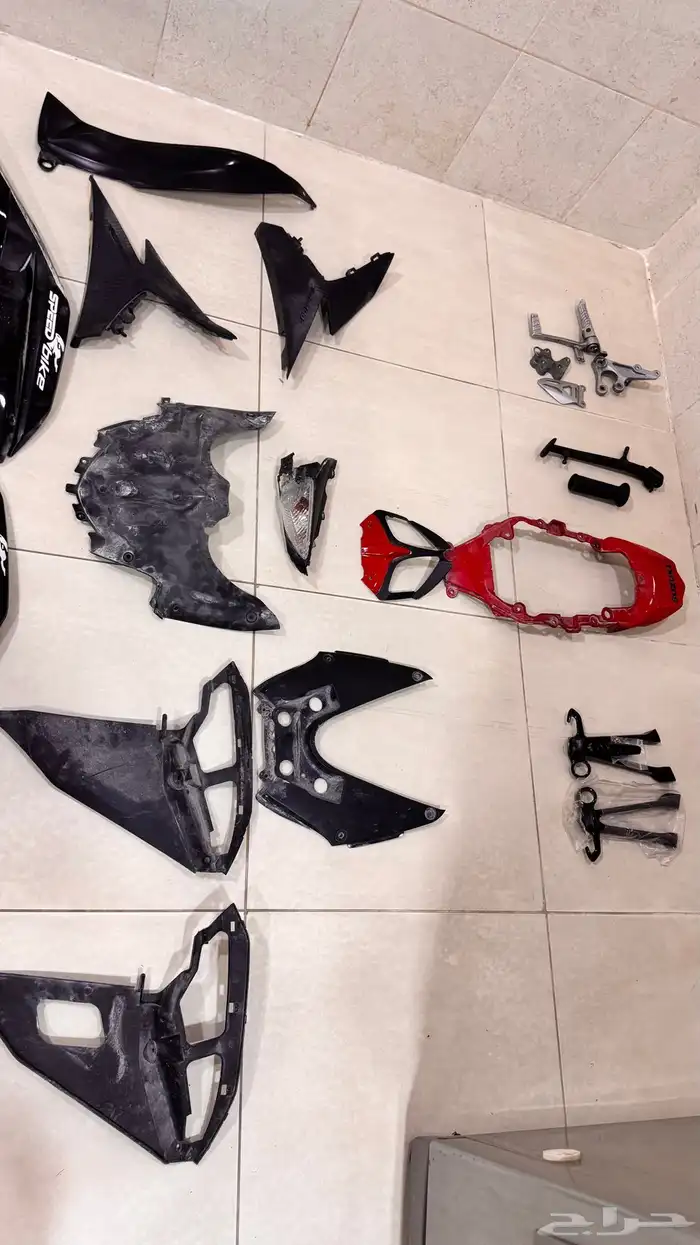 قطع سوزوكي 1000 فيابر 2