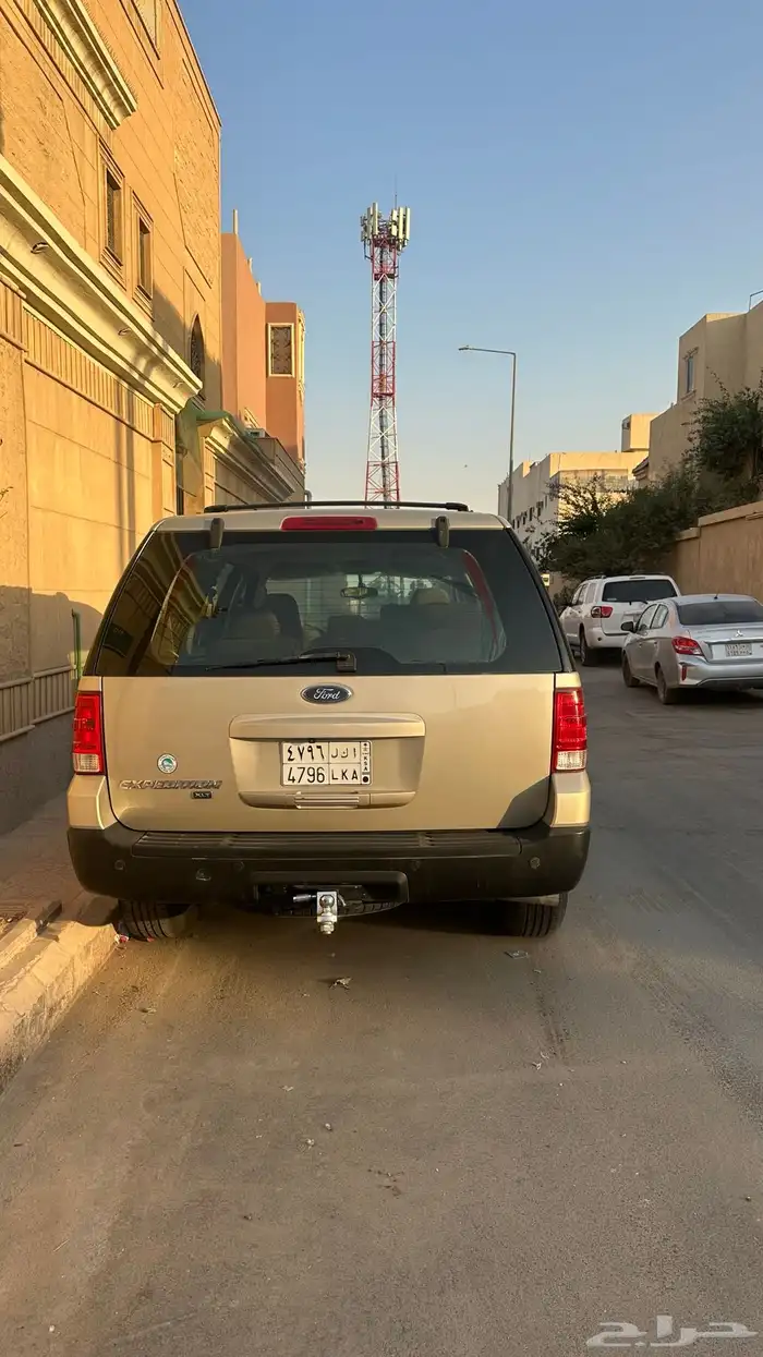 فورد اكسبيدشن 2004 4