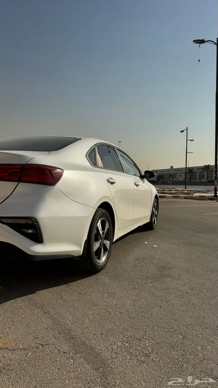 كيا سيراتو 3