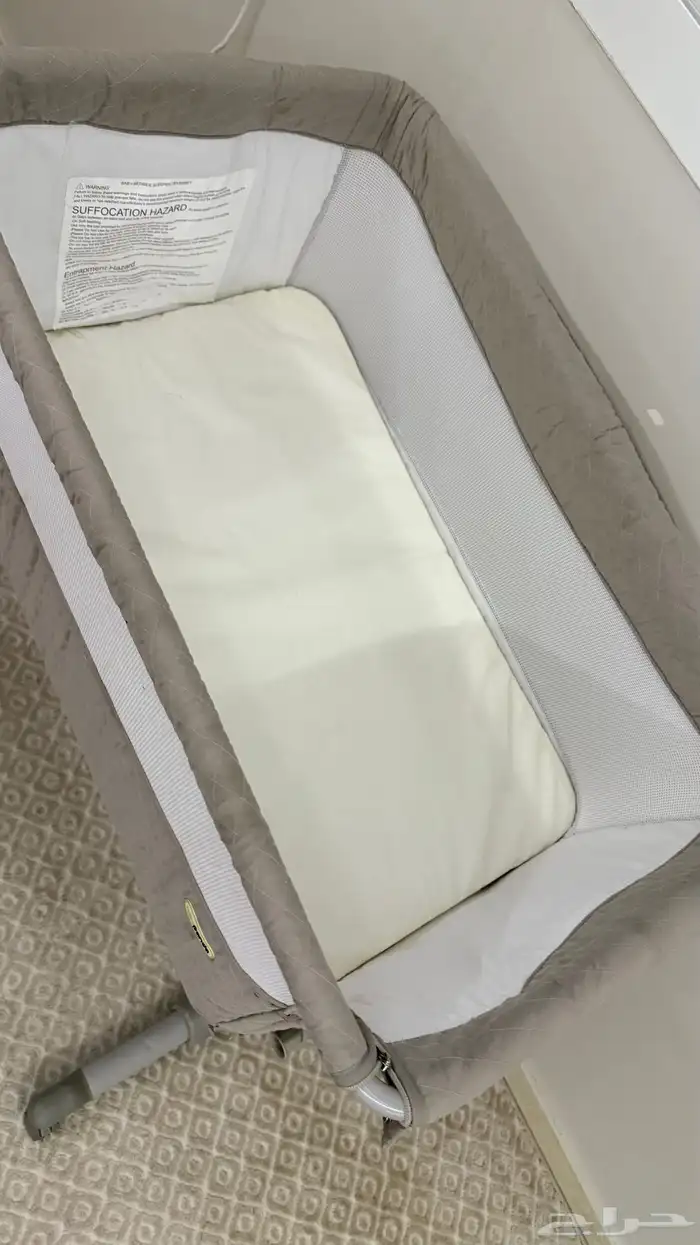 سرير اطفال هزاز وكفرات 1