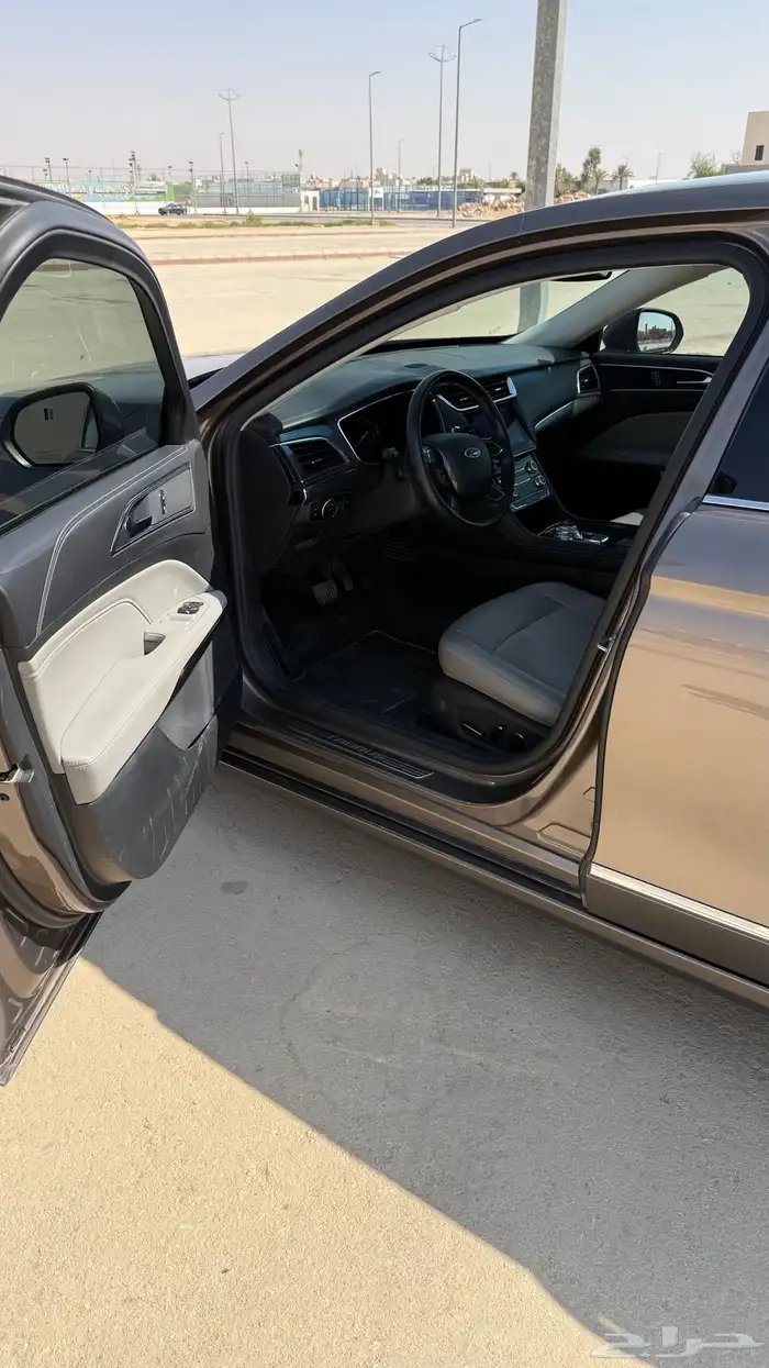 فورد تورس ترند 2021 3
