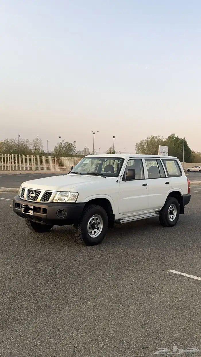 جيب نيسان باترول موديل 2006 ماشي 116 محركات وبدي شرط 7