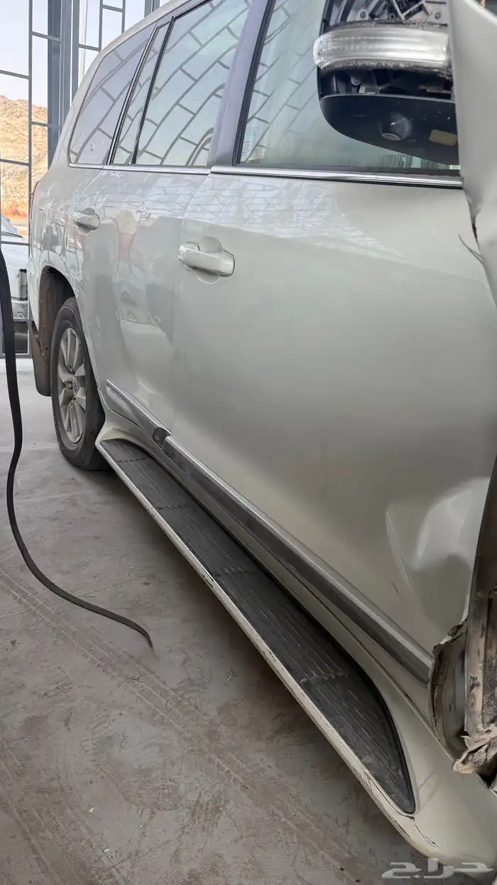 جيب صالون 2017 تشليح قطع غيار 1