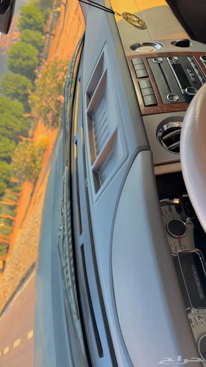 فورد إكسبيديشن 24