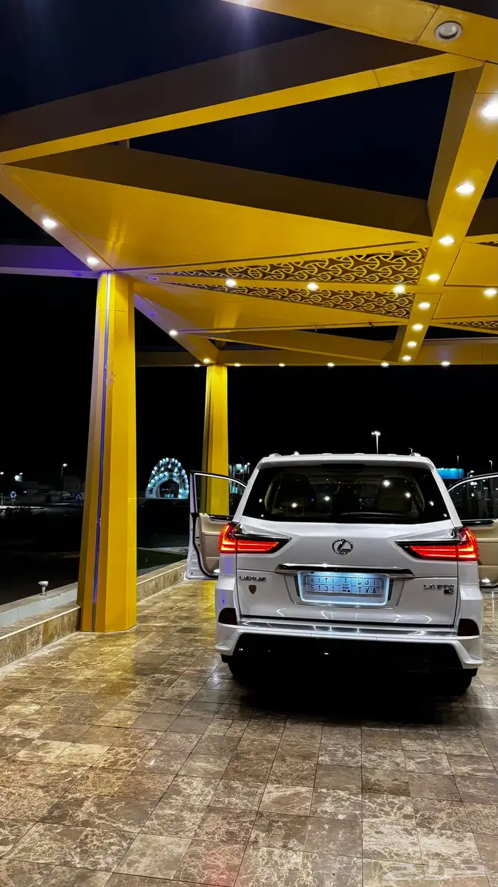 لكزس 2021 فل كامل عبداللطيف جميل 7