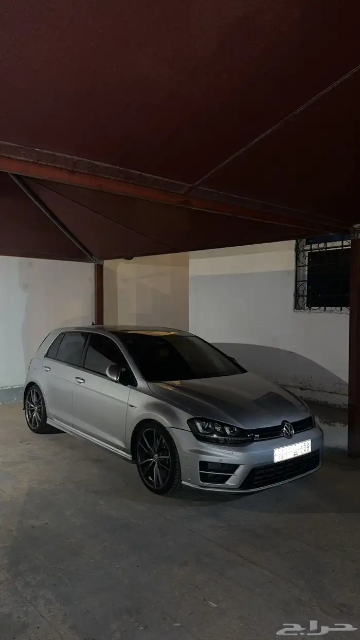 فولكس واجن قولف ار 1