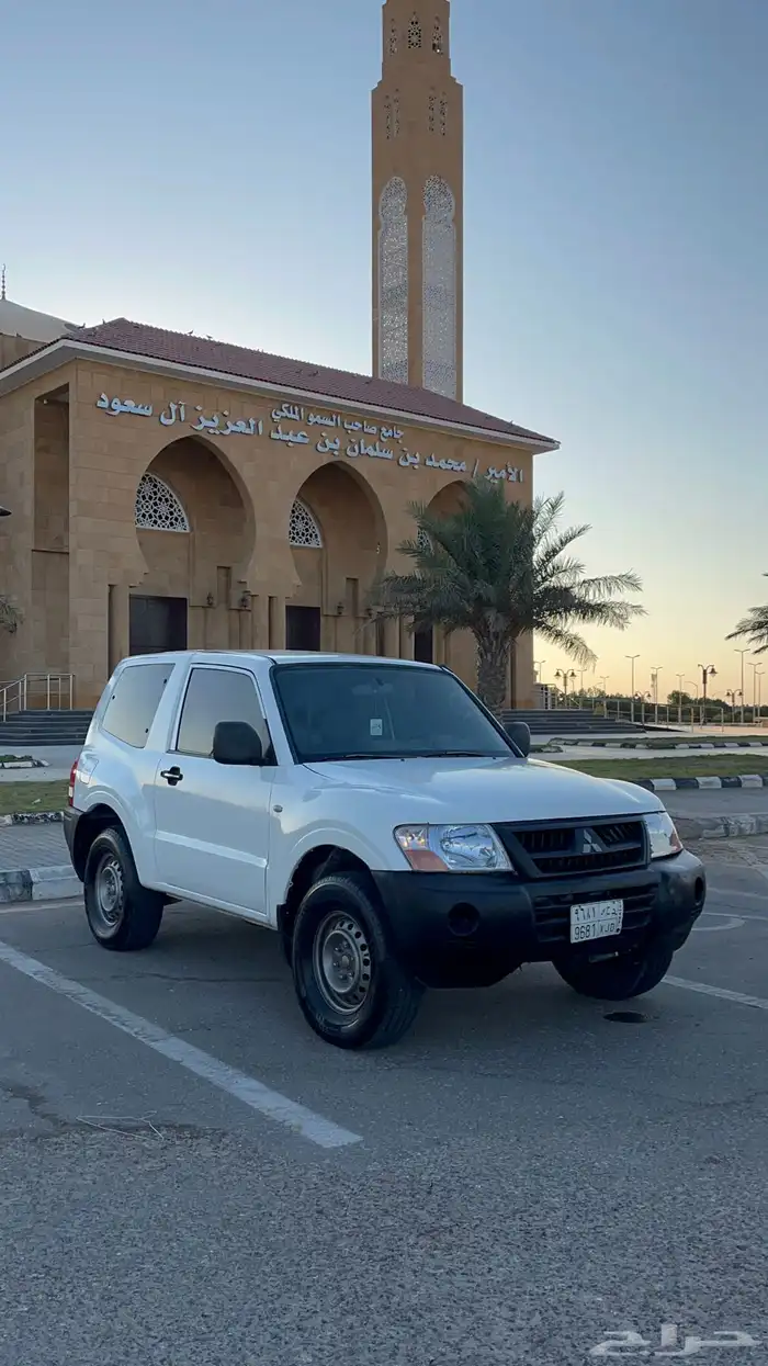 باجيرو 2003 حكومي ماشي 60 الف فقط 0
