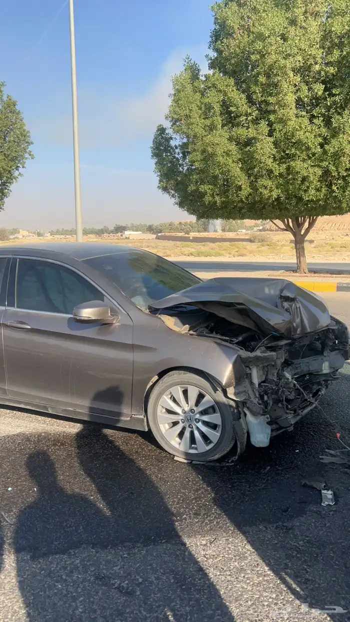 بسم الله الرحمن الرحيم .. للبيع هوندا اكورد 1