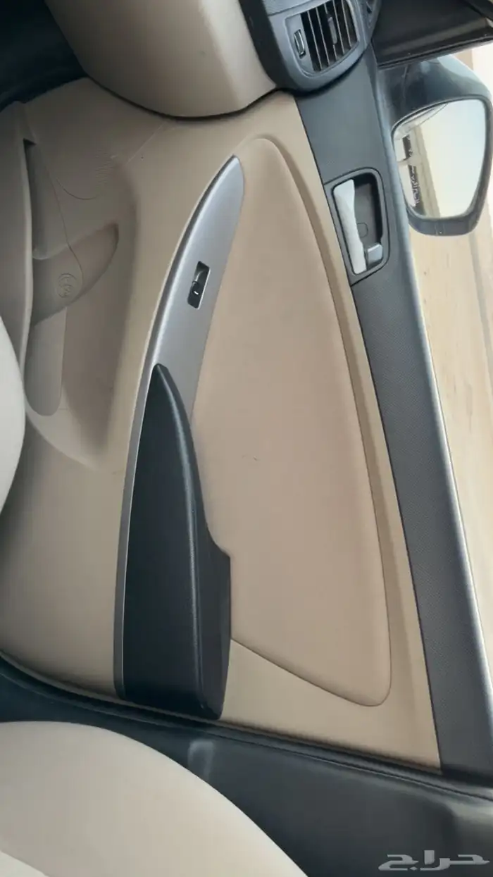 للبيع اكسنت 2015 10