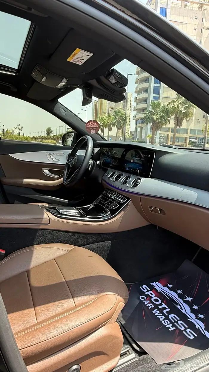 مرسيدس E250 2021 (ممشى قليل ونظيف جدا) 12