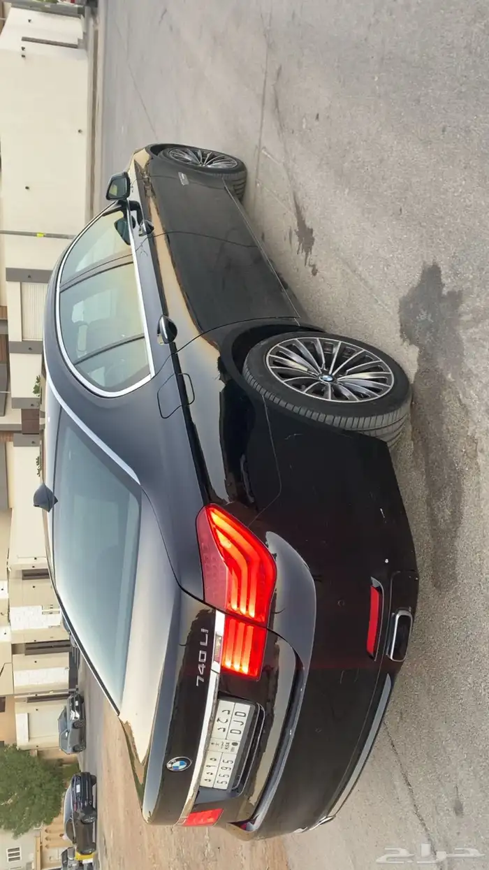 بي ام دبليو 8