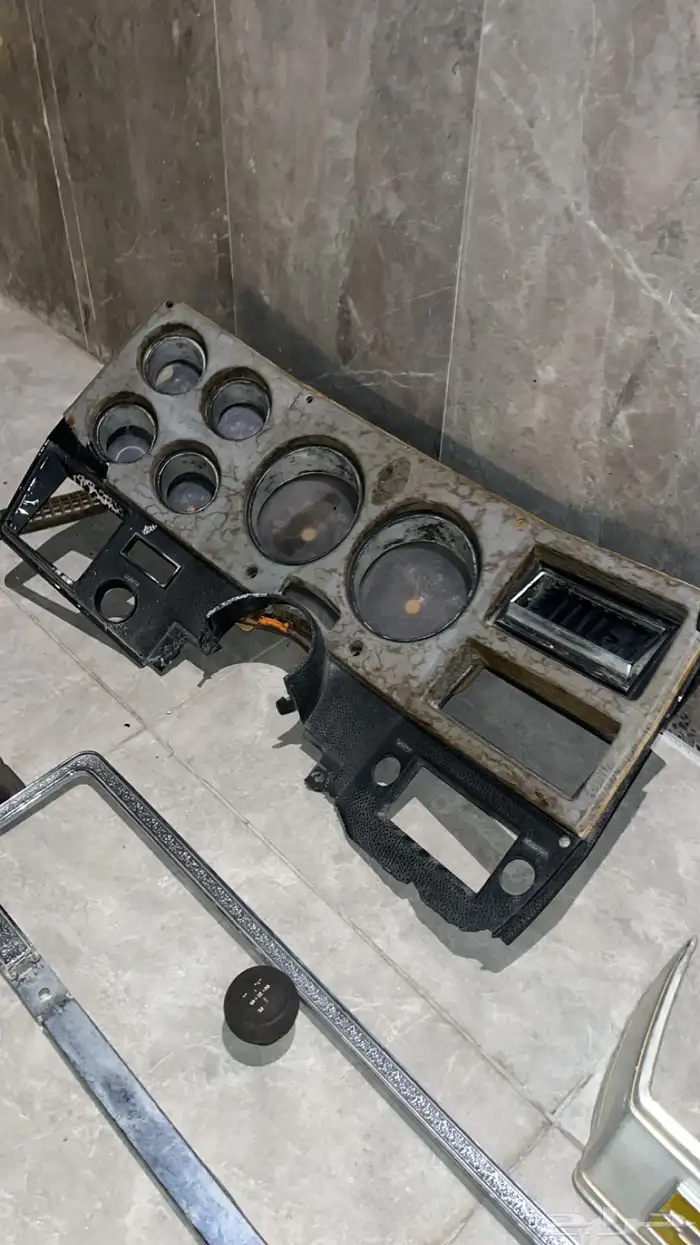 قطع غيار جمس قديم 3