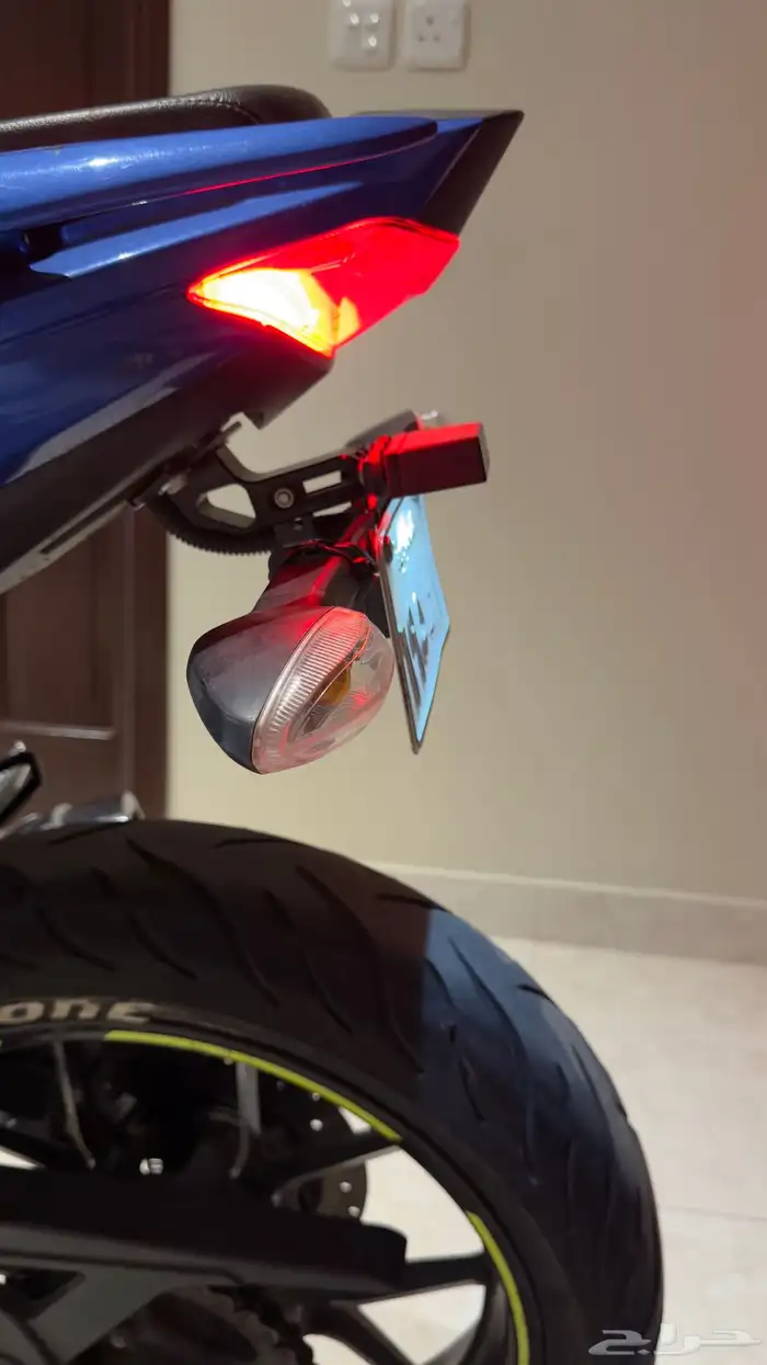 دباب سوزوكي ريس 250 SUZUKI GIXXER SF 52