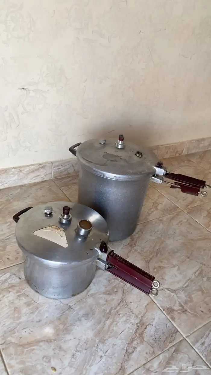 للبيع قدور ألماني حجمين كبير و صغير 0