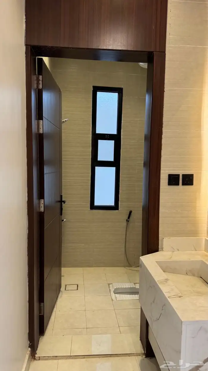 للايجار دور ارضي بالدار البيضاء 10