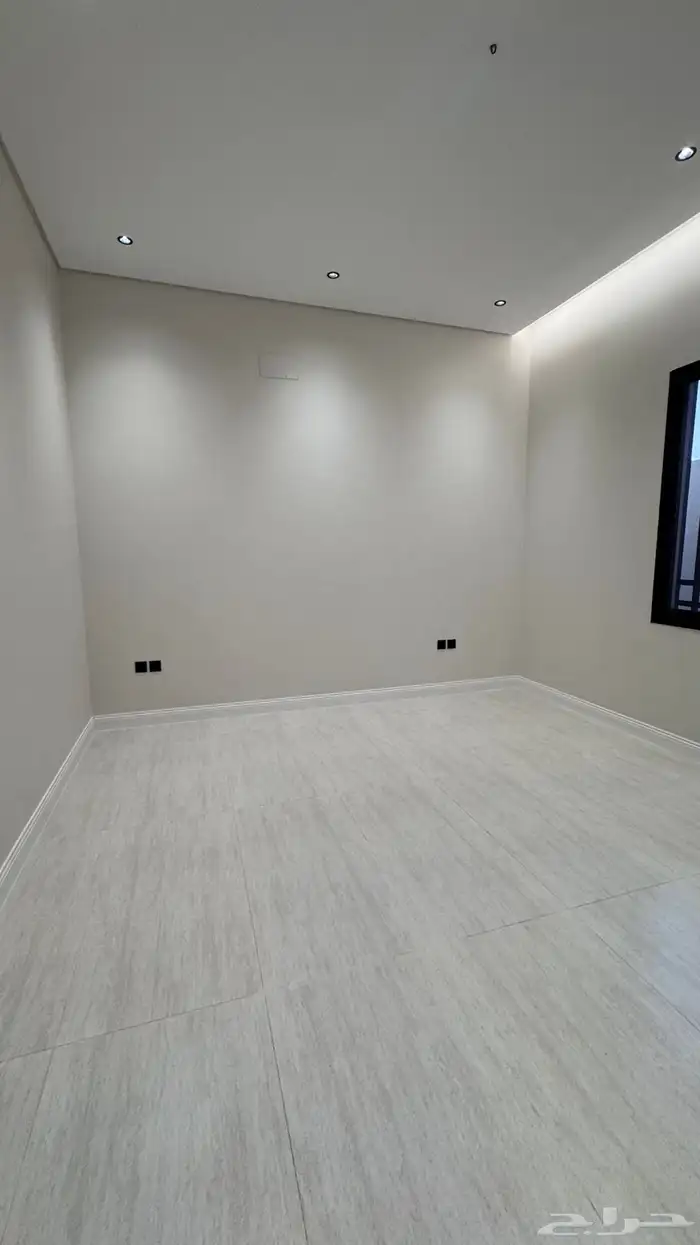 للبيع شقق ارضيه مداخل مستقله وعلوى مع سطح المحاله ابها 16