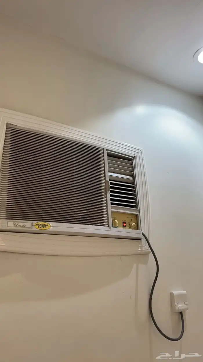 لدي أثاث نظيف شبه جديد 3