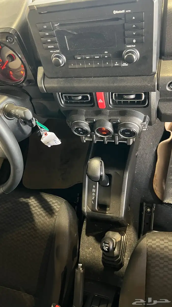 جيب سوزوكي جمني 2025 14