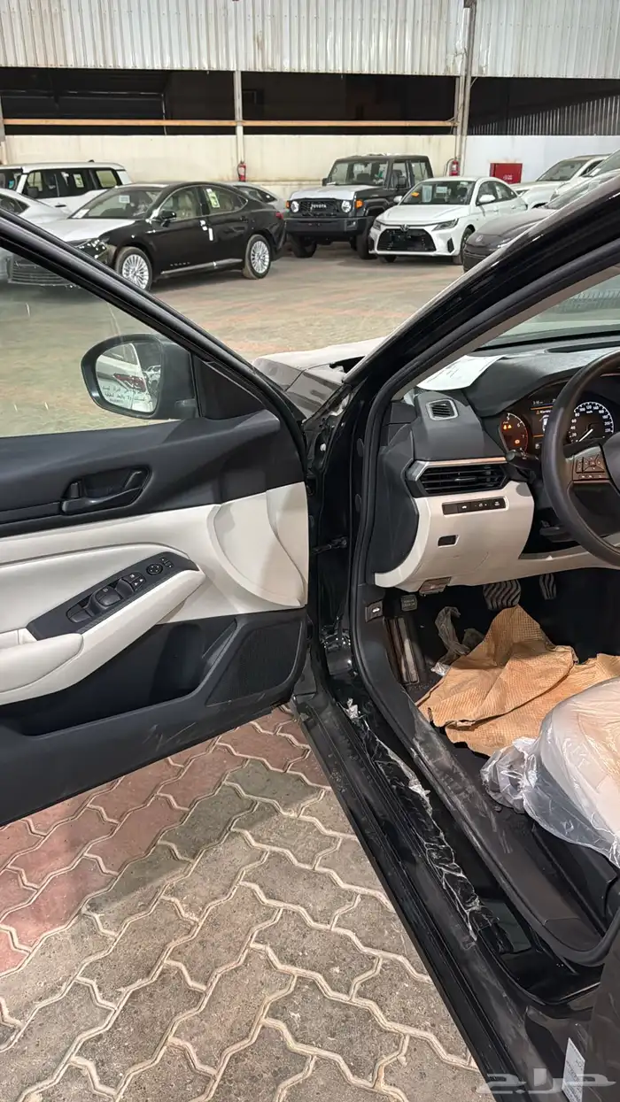 نيسان التيما فئة S ستاندر بنزين 2025 6