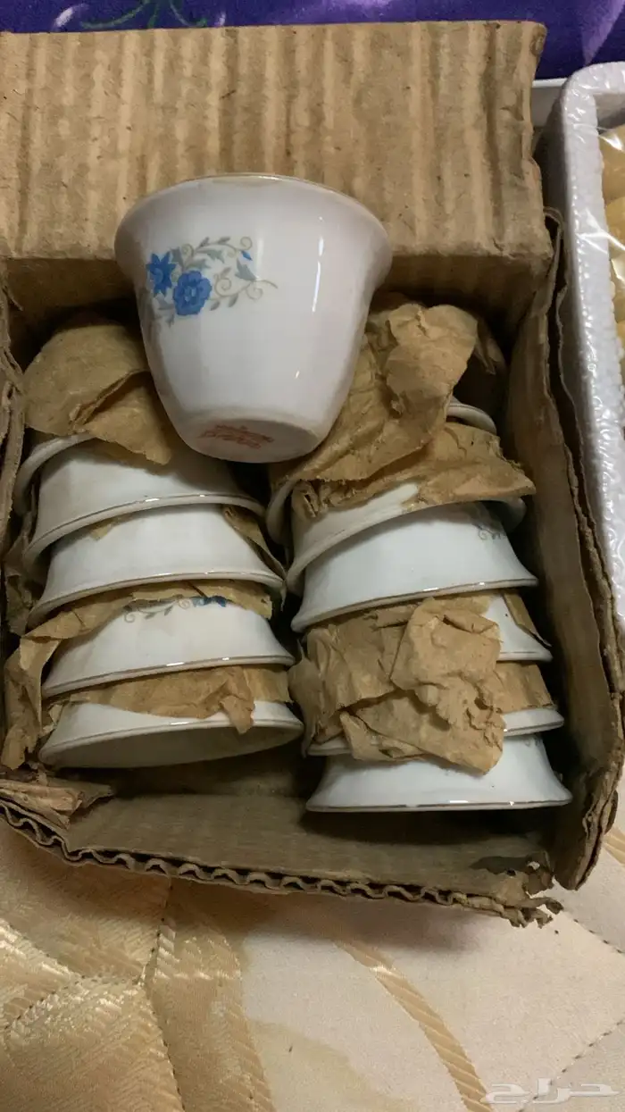 للبيع أطقم فناجيل من الشكل التراثي 0