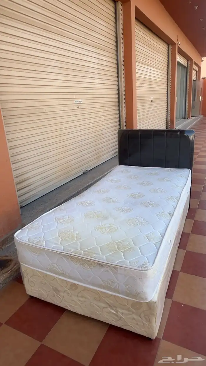 3 أسرة بوكس مع مرتبة جديد 1