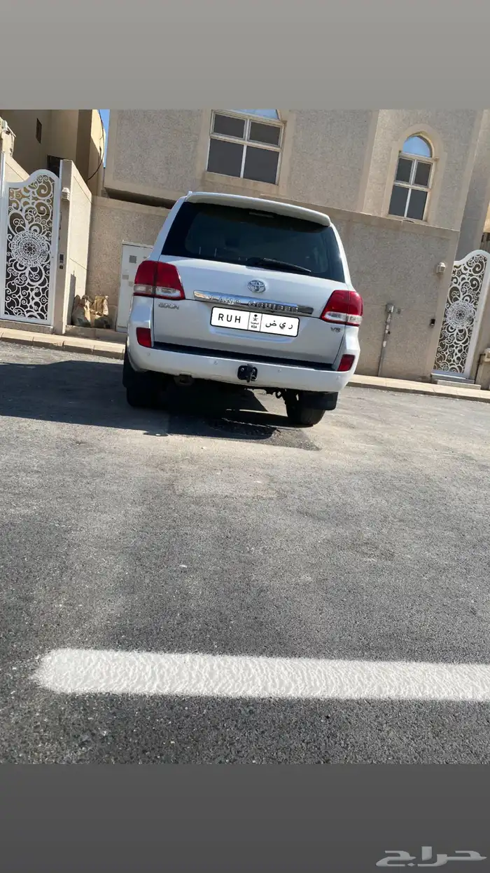 لاندكروزر gxr 1